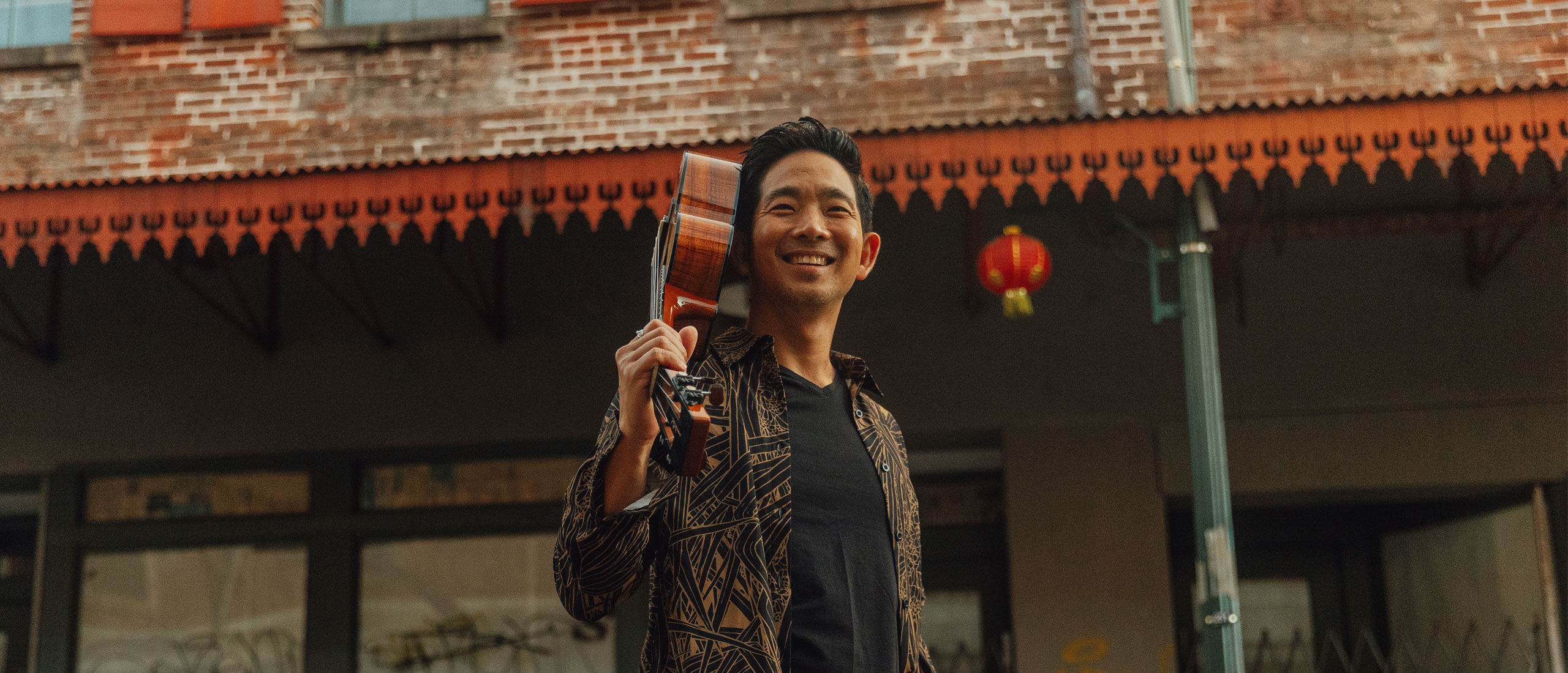 Jake Shimabukuro’s Holidays in Hawaii
&nbsp;